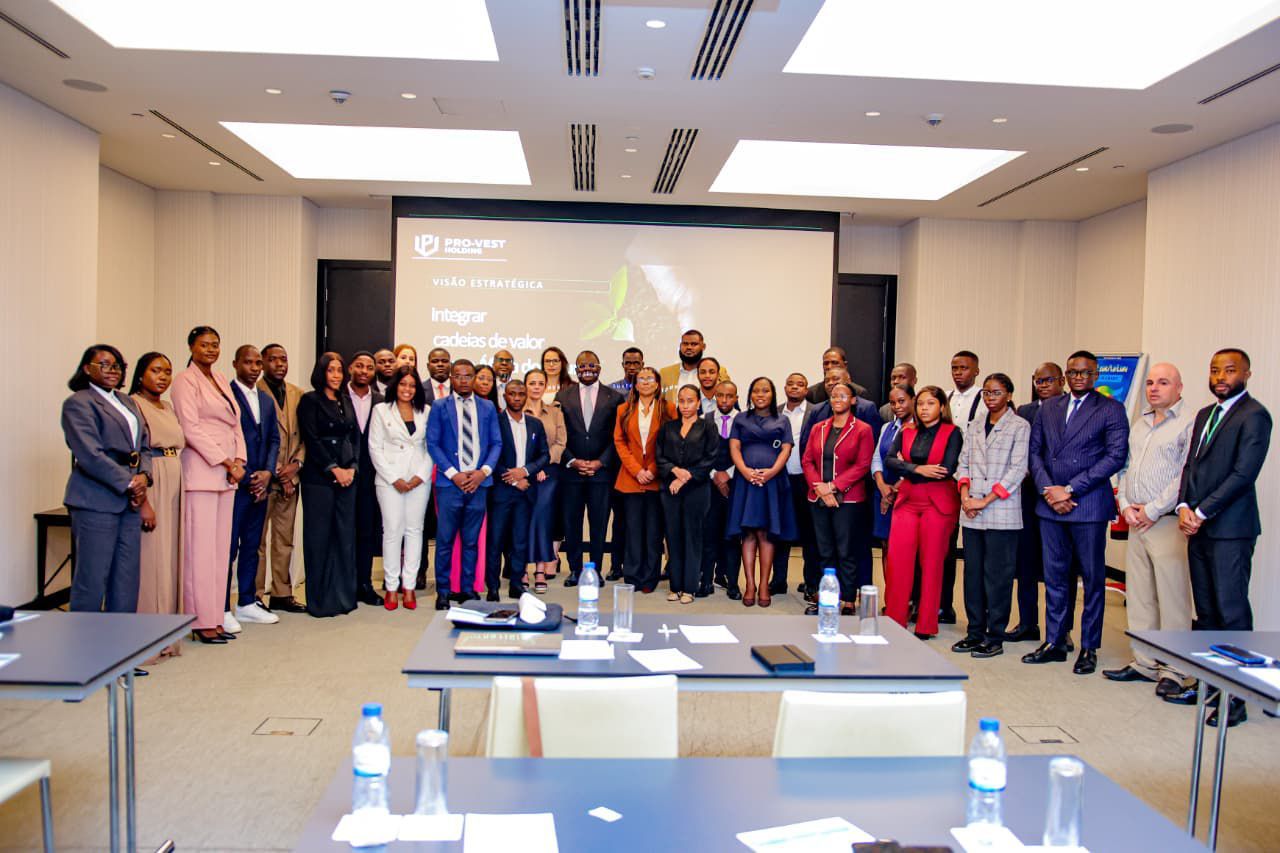 pro_vest_team_gathered_at_a_professional_development_event